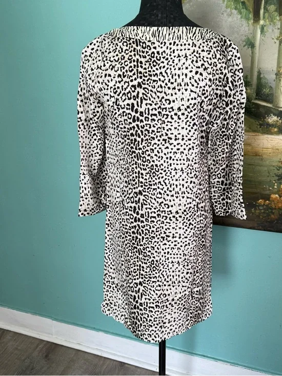 J.McLaughlin Silk Dress - Picture 3 of 8